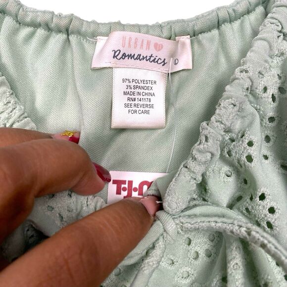 Urban Romantics Surf Gypsy Boho Blue Eyelet Blouse Women's Size L 175 - Picture 3 of 8